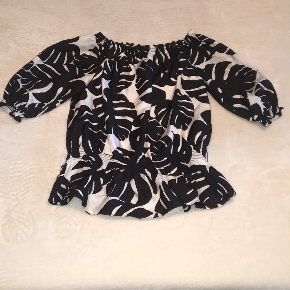 White House Black Market Blouse